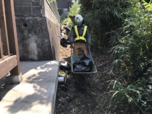 土のうを設置しました